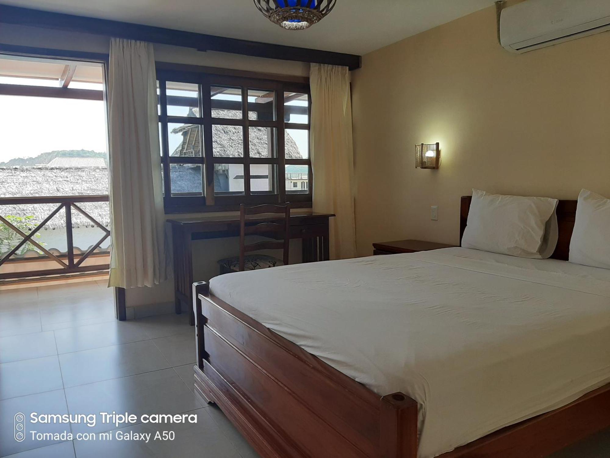 Hotel La Vista Canoa Eksteriør bilde